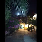 7Pn-1A House With Direct Sea Access