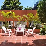 7Pn-1A House With Direct Sea Access